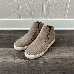 Steve Madden Taupe High-Top Sneakers with Zipper